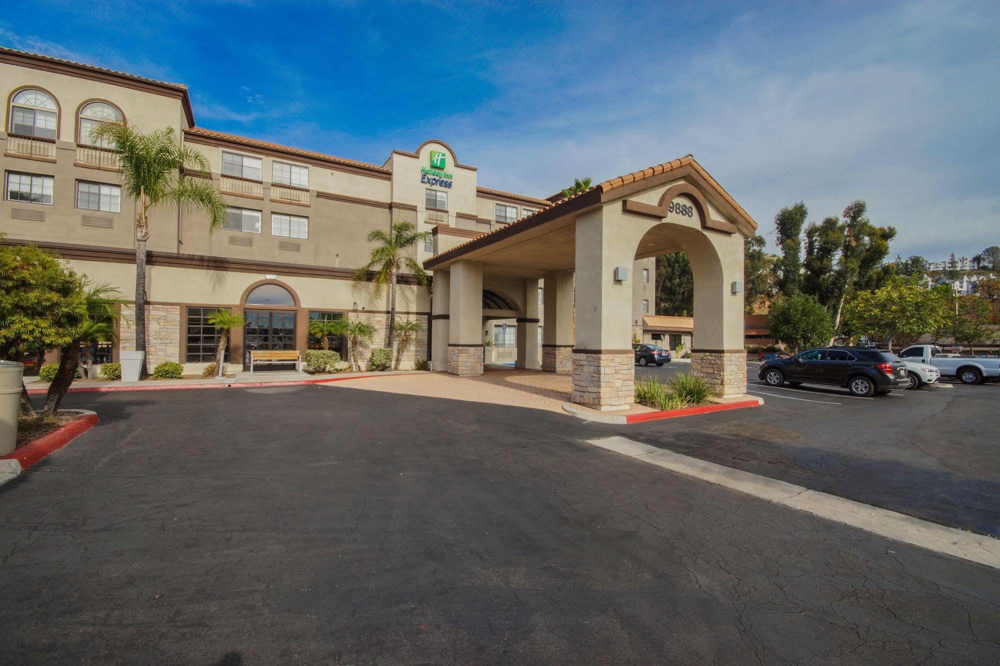 Holiday Inn Express Mira Mesa San Diego By Ihg Eksteriør billede