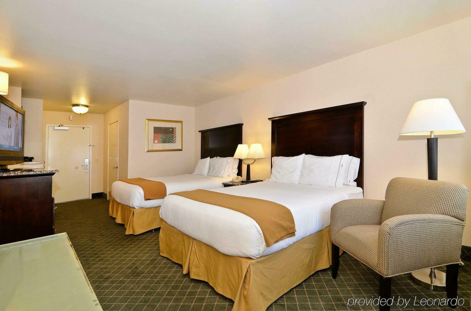 Holiday Inn Express Mira Mesa San Diego By Ihg Eksteriør billede